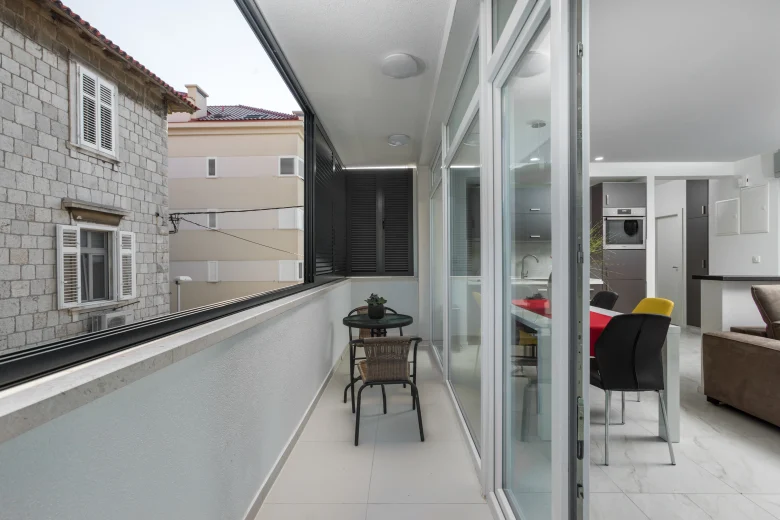 apartment with balcony near Bacvice in Split